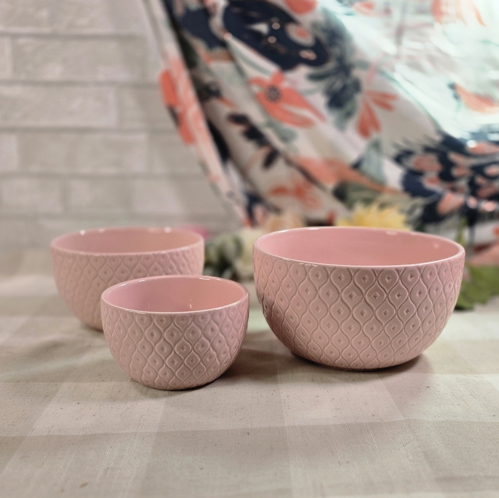 Set of 3 Nesting Coventry Biddy Patterned Pink Ceramic Mixing Bowls New